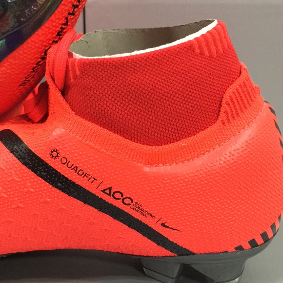 Nike Men’s Phantom Vision Elite DF FG Cleats! - Picture 3 of 8